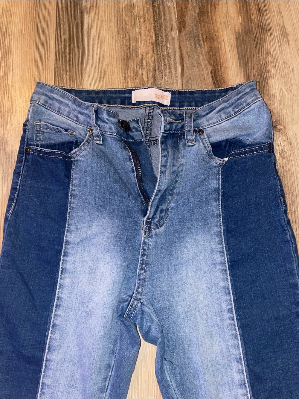 Color block cropped Flare Jeans - Picture 4 of 10